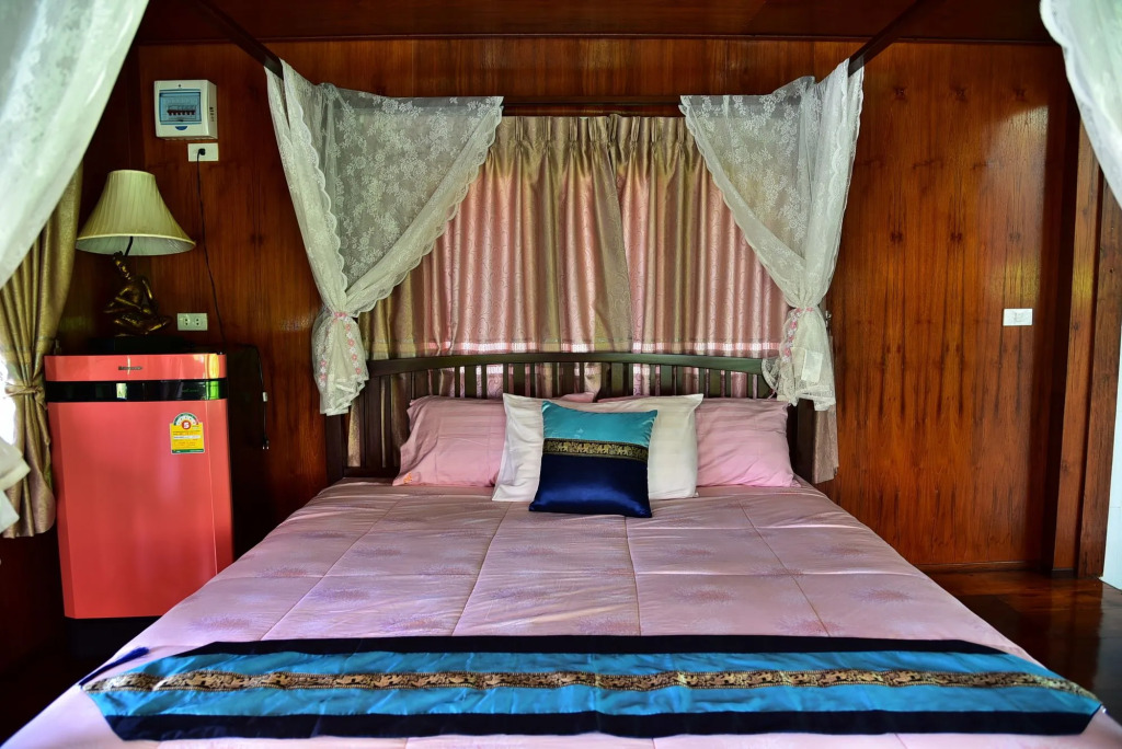 Thai House Resort