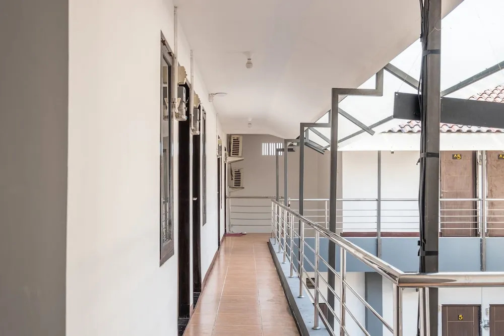 Anyelir Residence by OYO Rooms