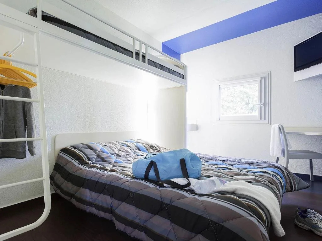 hotelF1 Versailles Maurepas