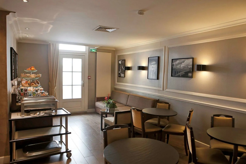 Logis Hôtel 15 Montparnasse