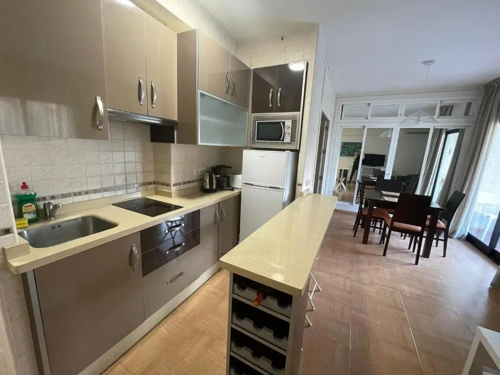 Beachfront 1BR apartment in center of MArbella!