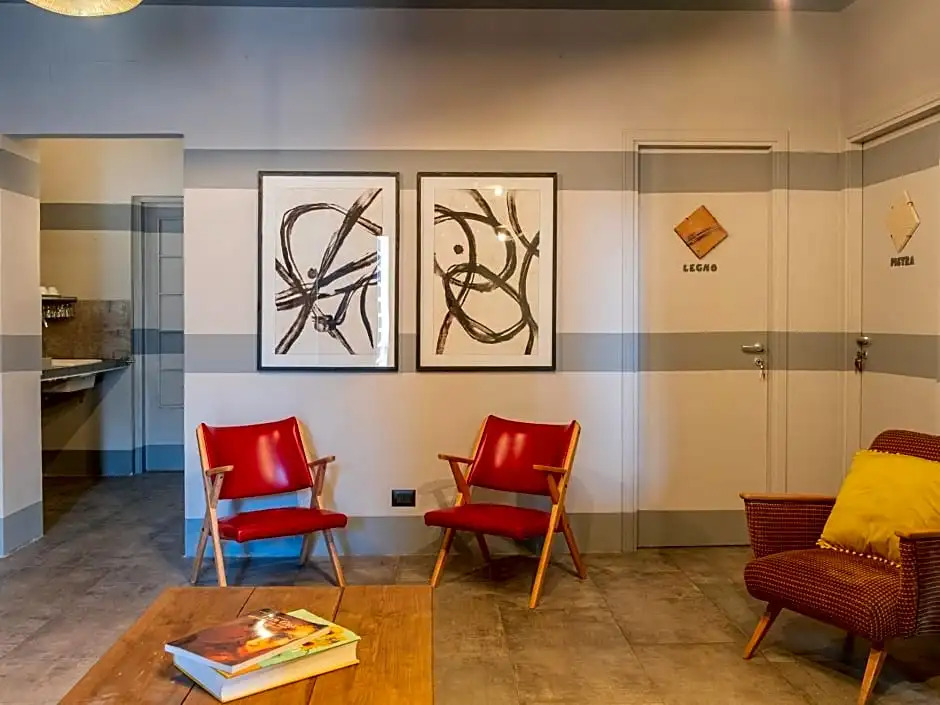 Design 4 Rooms