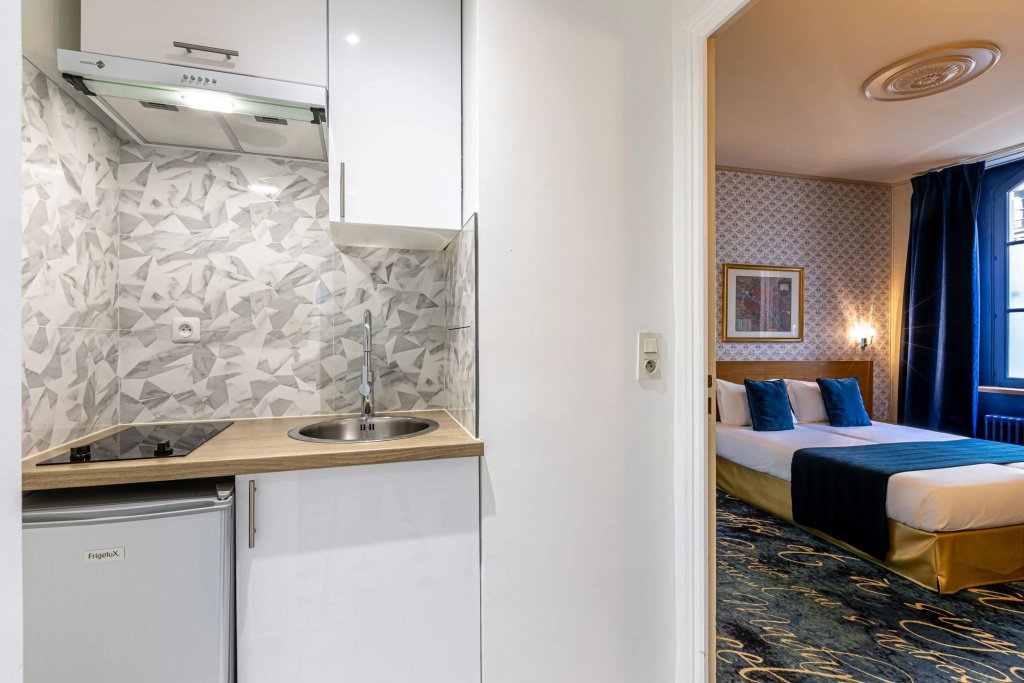 Hotel Romance Malesherbes by Patrick Hayat