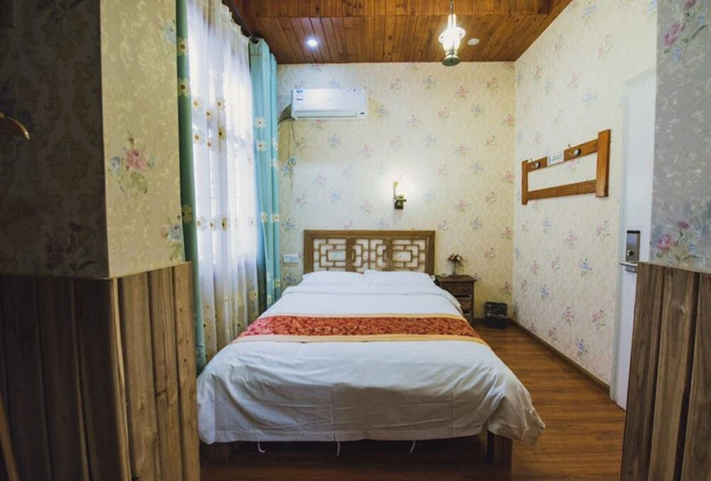 Huayutang Inn