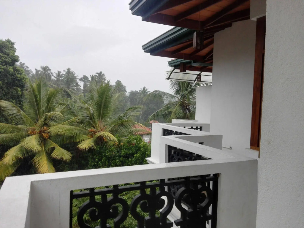 Liyya Residence