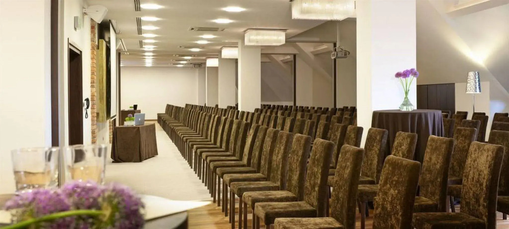 Hotel Remes