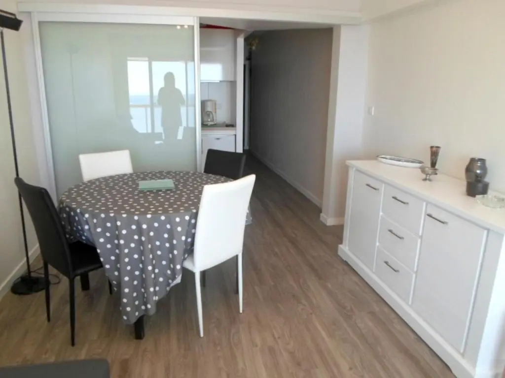 Appartement Les Sables-d'Olonne, 2 pièces, 4 personnes - FR-1-197-132