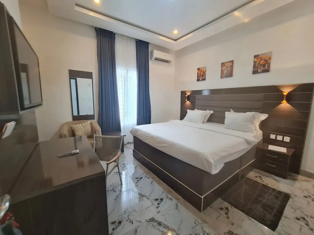 Orchid - Bliss Hotels