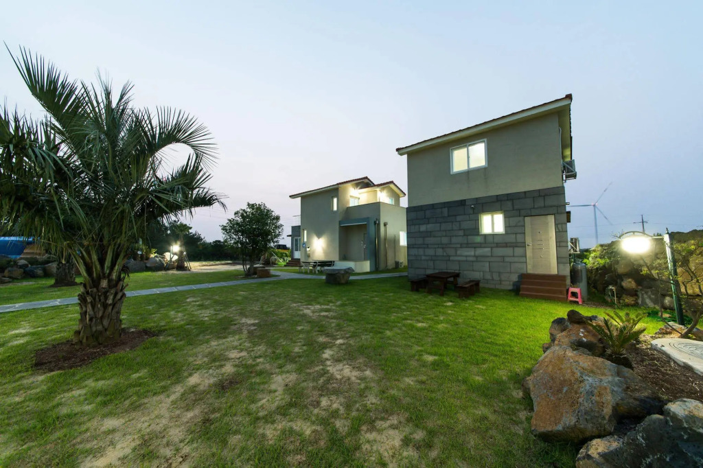 Vitamin Sea House