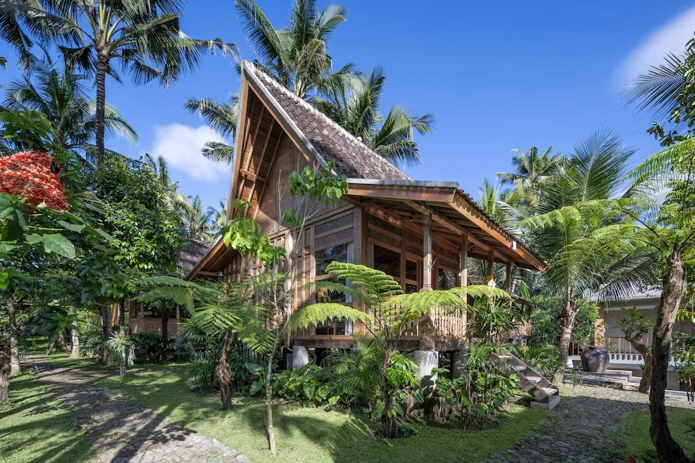 Rumah Kayu Resort
