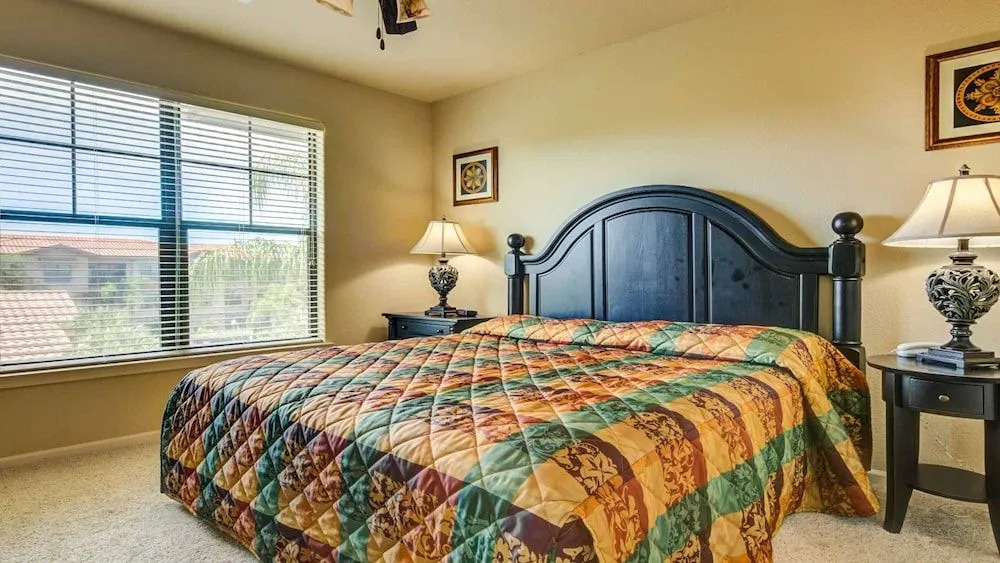 Bella Piazza 904 - 535