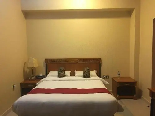 Safari Hotel