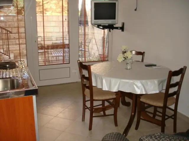 Apartments Medin Danilo