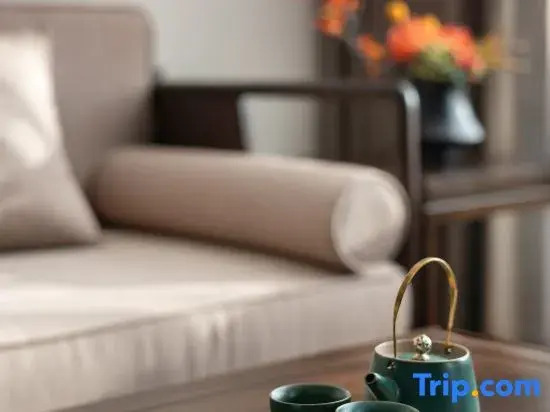 QIANNA HOTEL FINE (Fengqiu Branch)