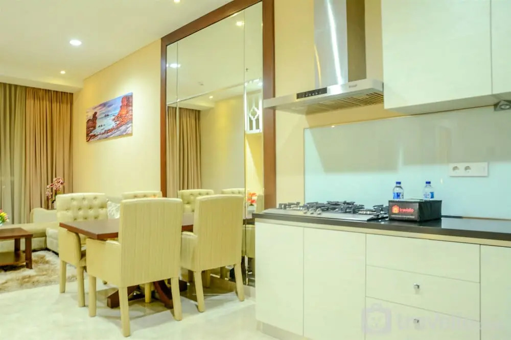 Spacious Four Winds Apartment with City View