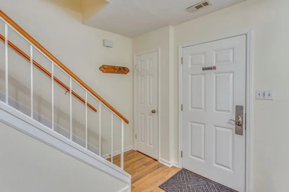 Walk to Myrtle Beach: Townhome w/ Pool Access