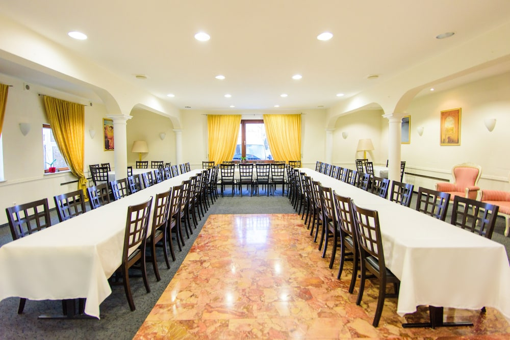 Hotel Bohn