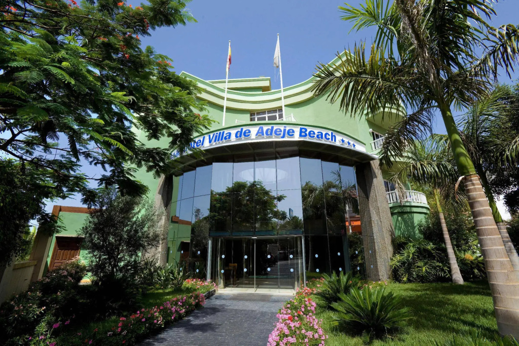 Villa De Adeje Beach