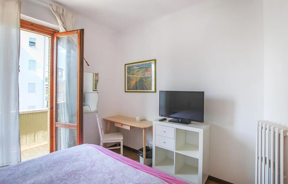 Nice Apartment in Porto San Giorgio With Wifi and 3 Bedrooms