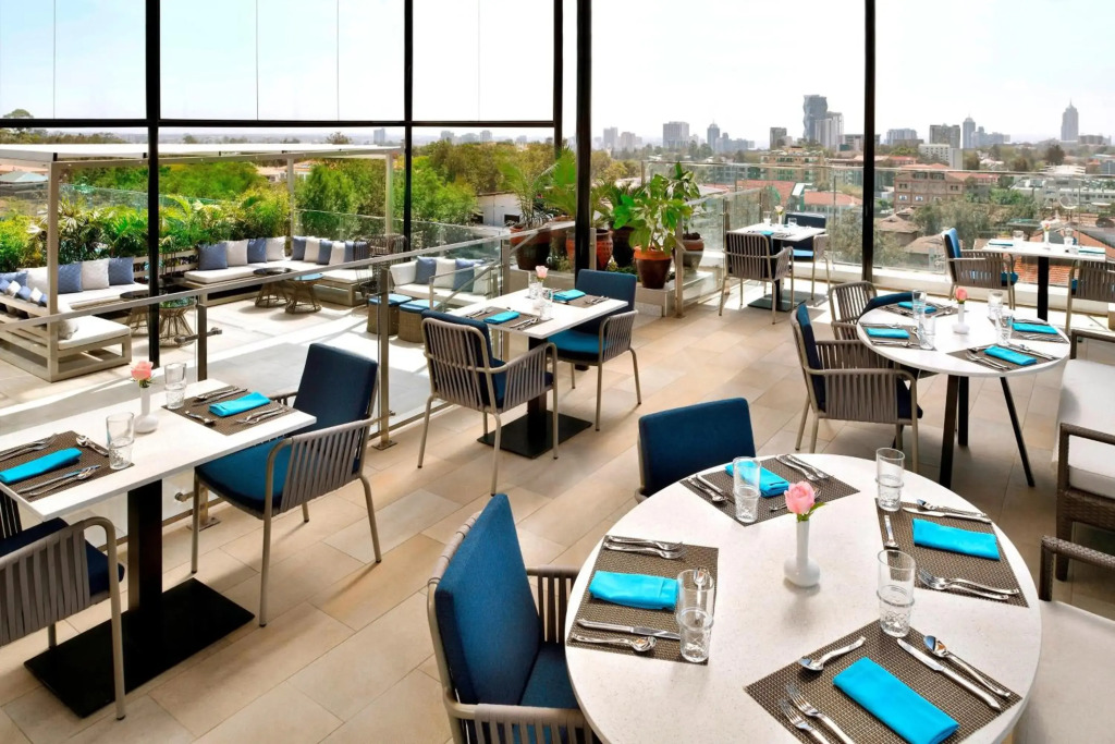Отель Four Points By Sheraton Nairobi Hurlingham