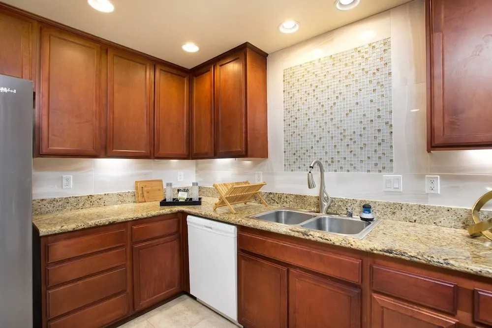 Scenic 4br/3.5ba in PB by Domio