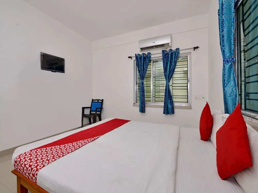 OYO 13600 Newcastle Inn