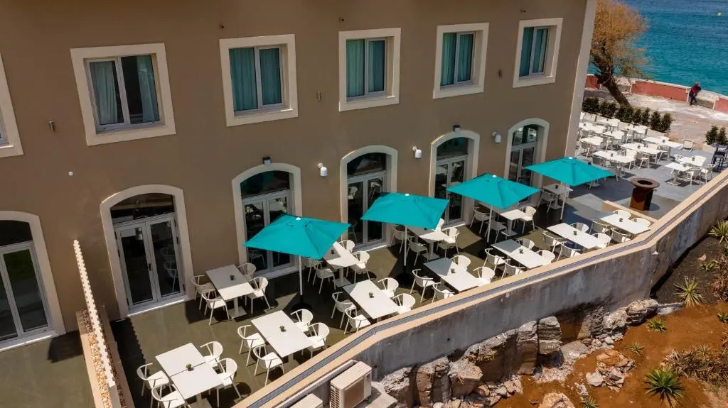 Oasis Tarrafal Alfandega Suites