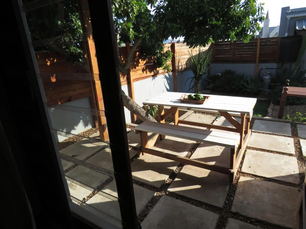 Caledon Protea Cottage