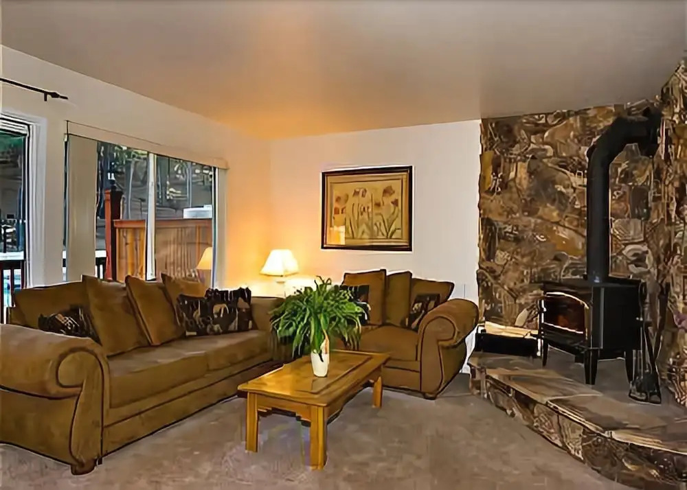 Lake Tahoe Lodging Company