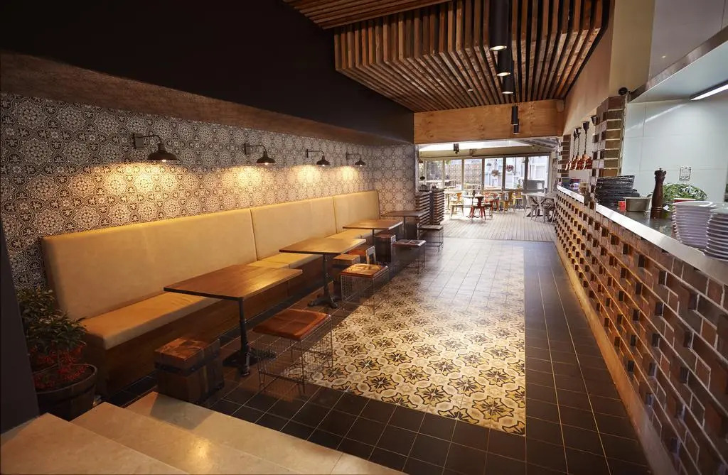 Annandale Hotel