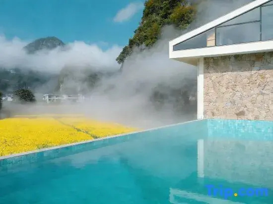 Shiwu · EverHill Onsen Retreat