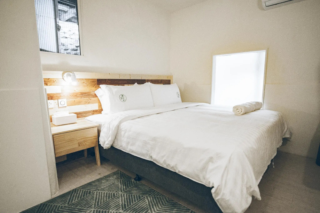 Yellow's B&B Kenting