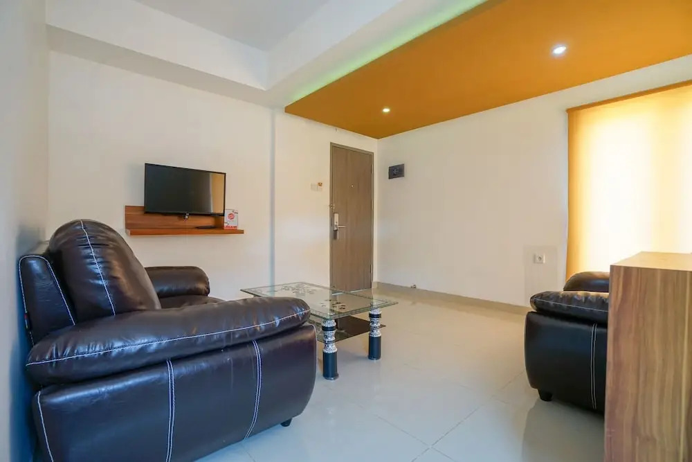 OYO 1727 Hotel 929