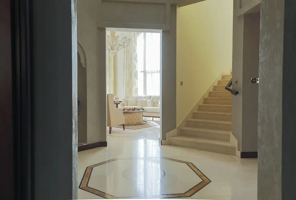 Frond D, Beachfront Villa, Palm Jumeirah - Mint Stay Homes