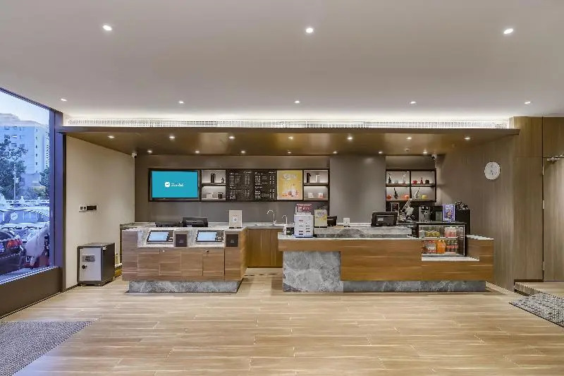 Hanting Hotel Nanjing Jiangpu Longhua Road Subway Station