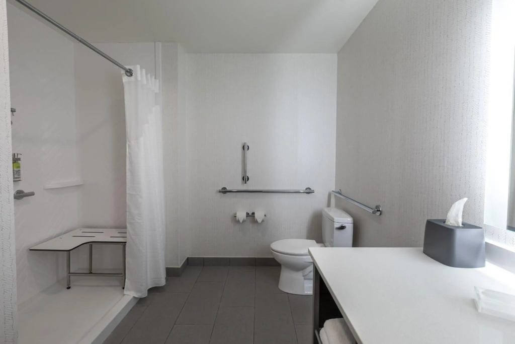 Holiday Inn Greenville - Woodruff Road by IHG