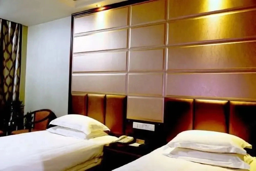 Kaixunmen Hotel