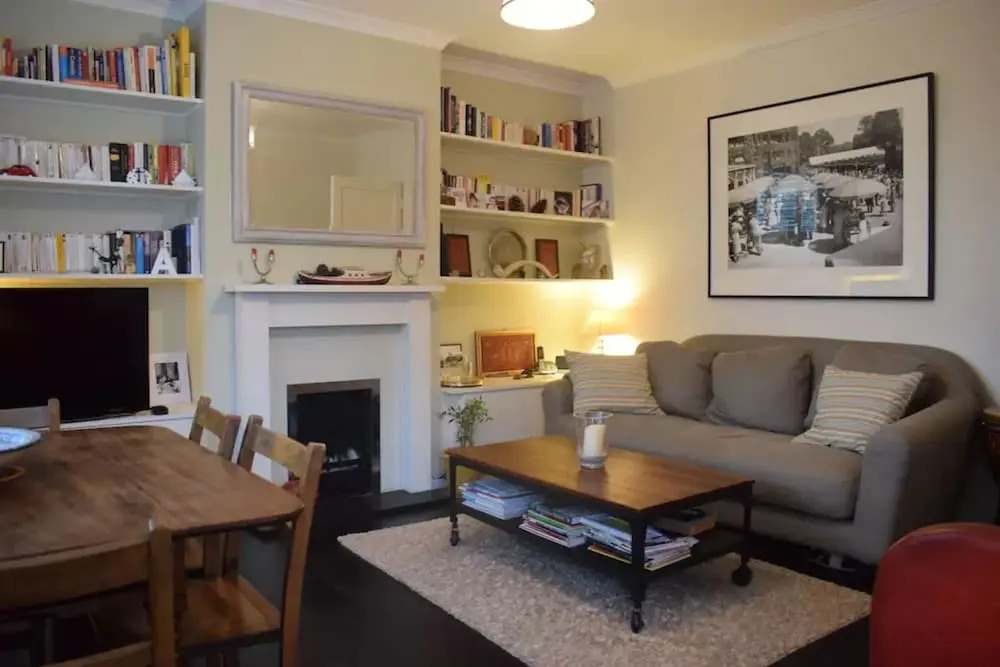 2 Bedroom Apartment in Ravenscourt Park