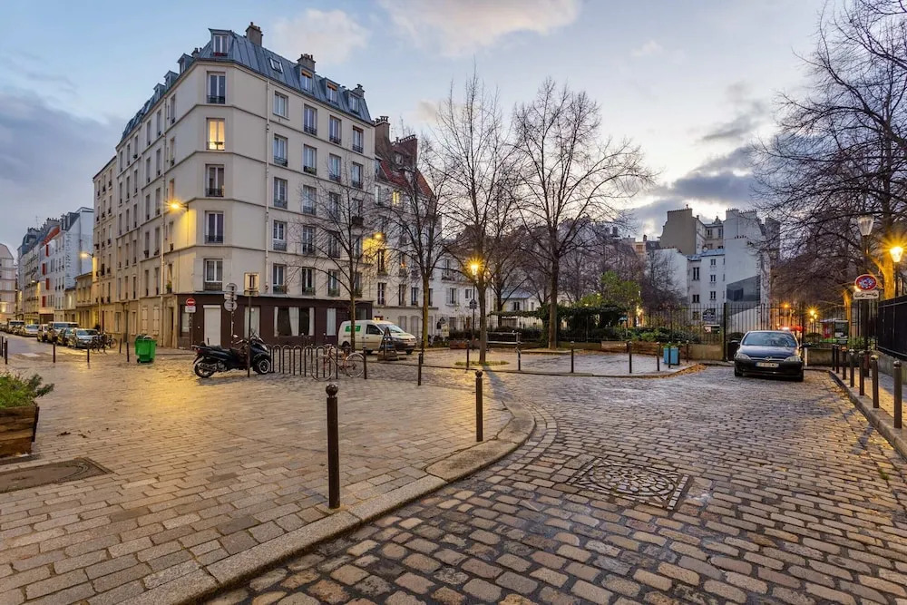 Bright and Spacious Apartment Near Bastille