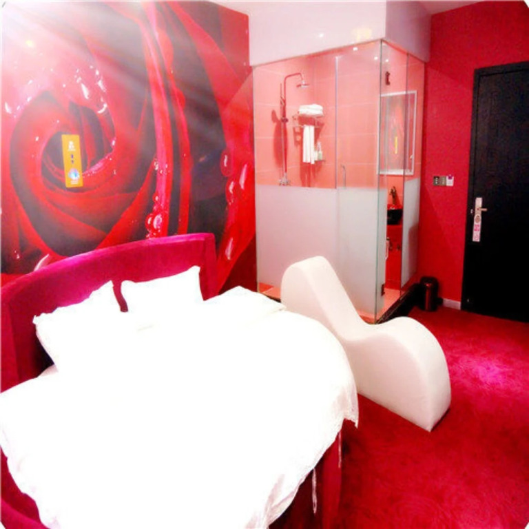 Shengfeng Forrest Holiday Hotel