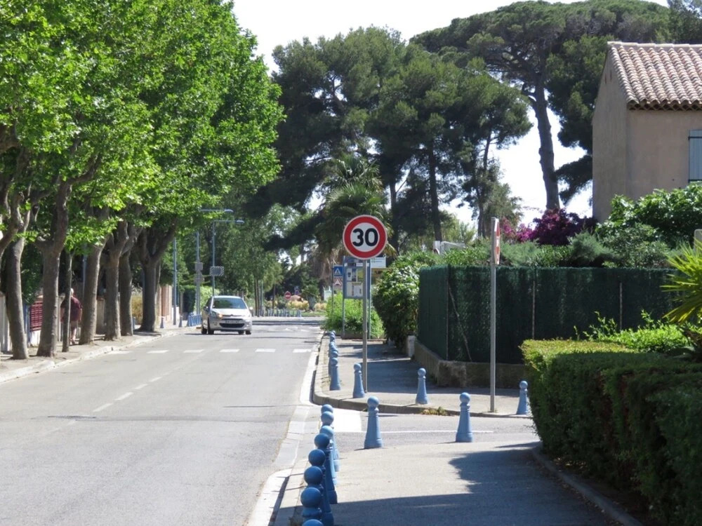 Apartment With one Bedroom in Saint-mandrier-sur-mer, With Wonderful s