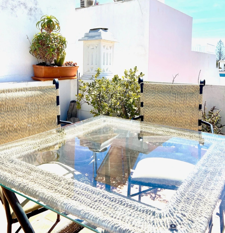 Zenit Olhao B & B with sea view rooftop terrace