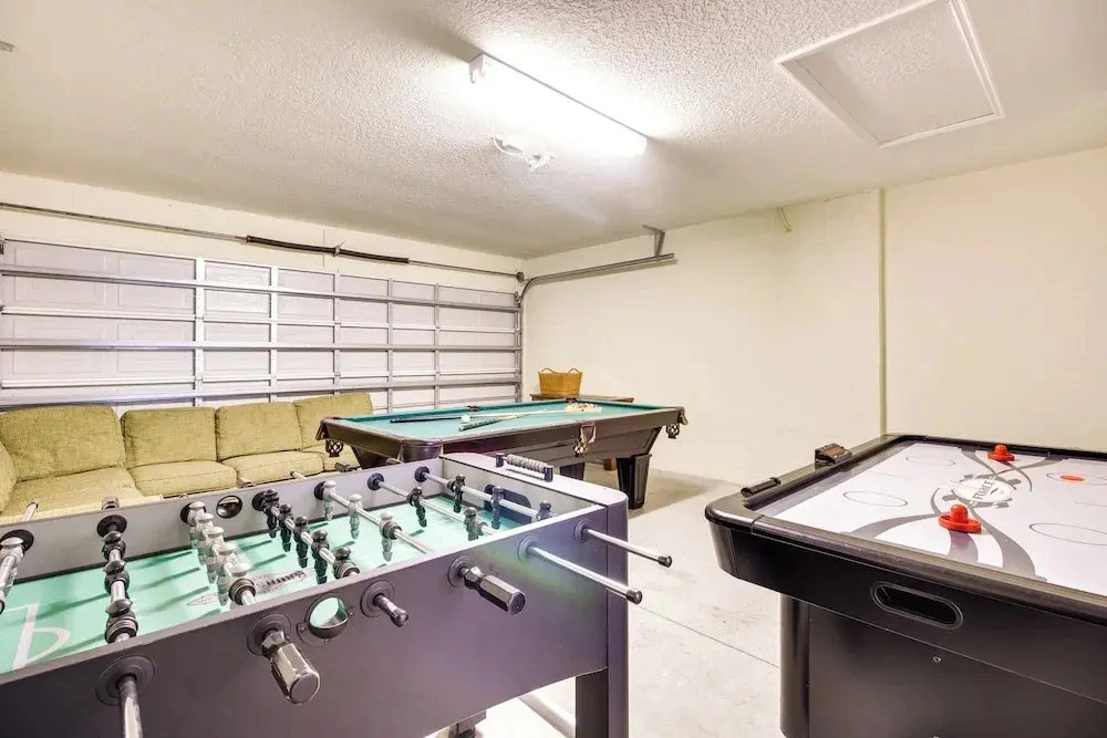 Game Room & Pool: Family-friendly Davenport Home