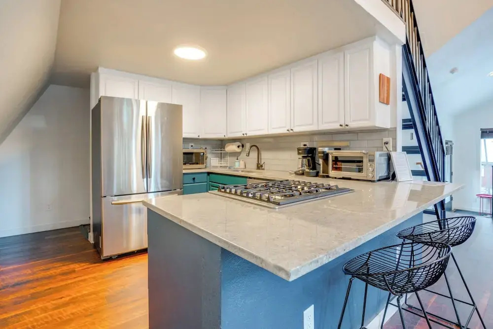 Near Trails & Breweries: Cabin w/ Hot Tub in Breck