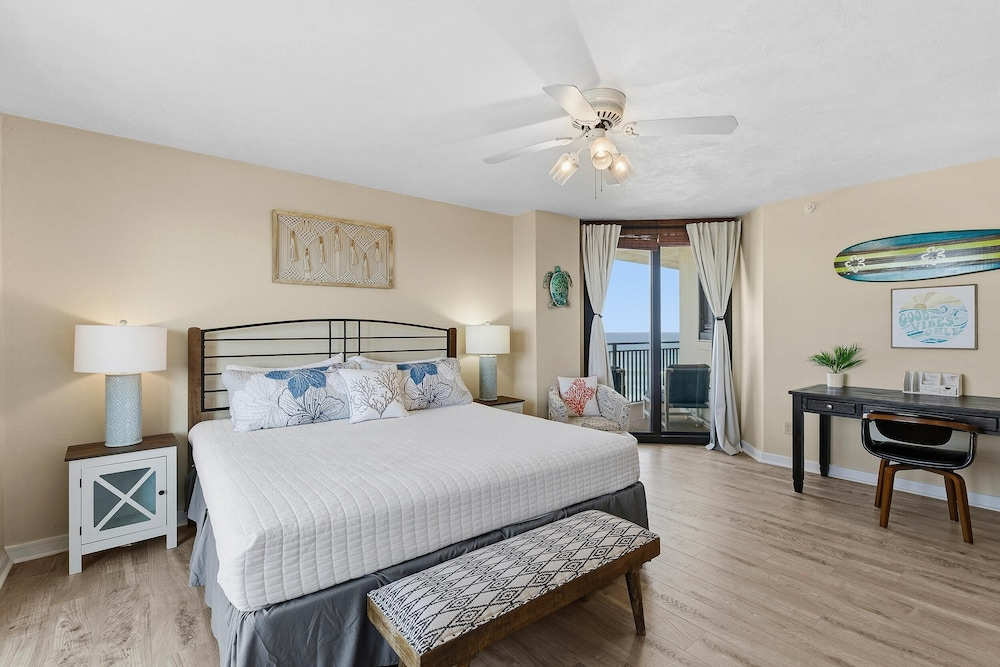 Sherwin Condominium 901