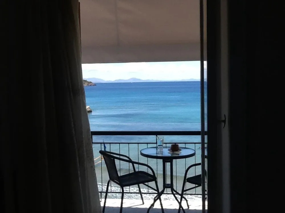 Oasis Hotel