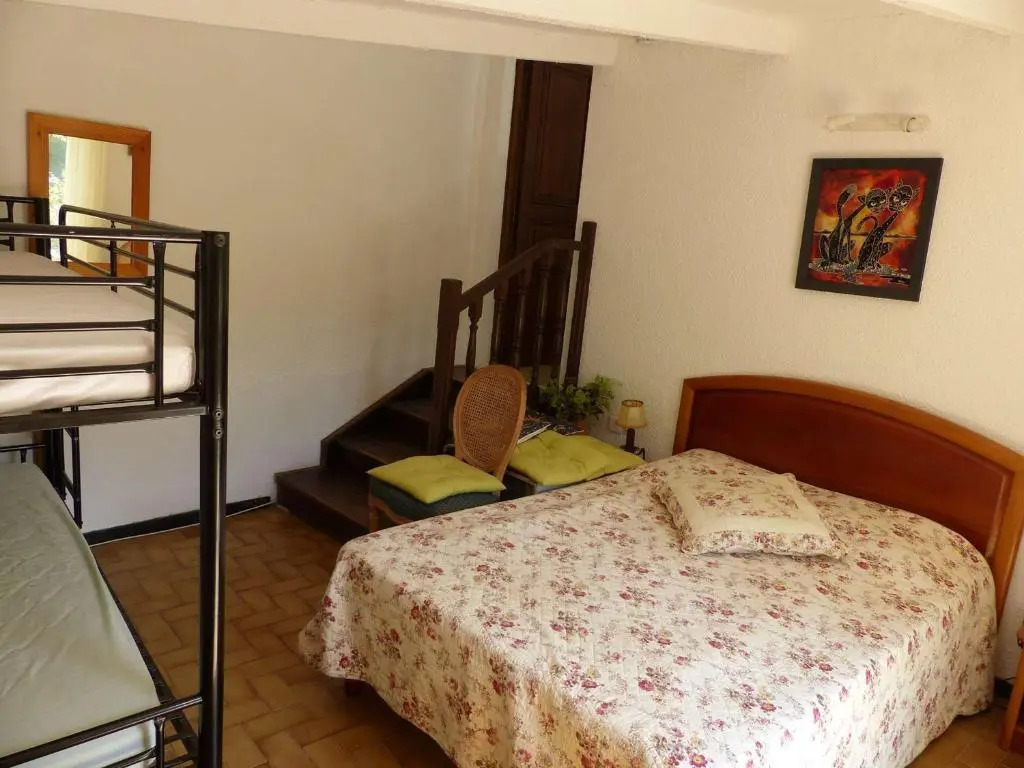 Appartement Le Lavandou, 2 pièces, 4 personnes - FR-1-308-115