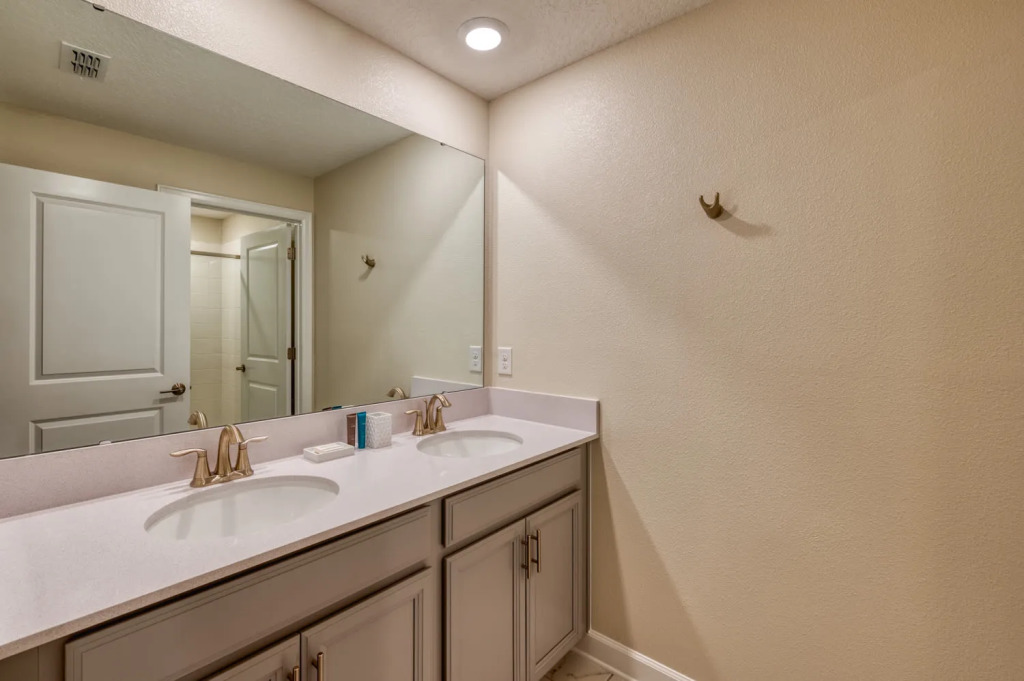 Awesome home with private pool near Disney