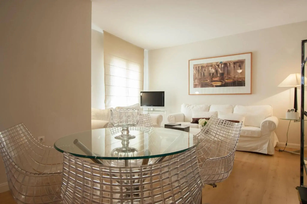 Medina Apartment and Parking Old Town 3 pax