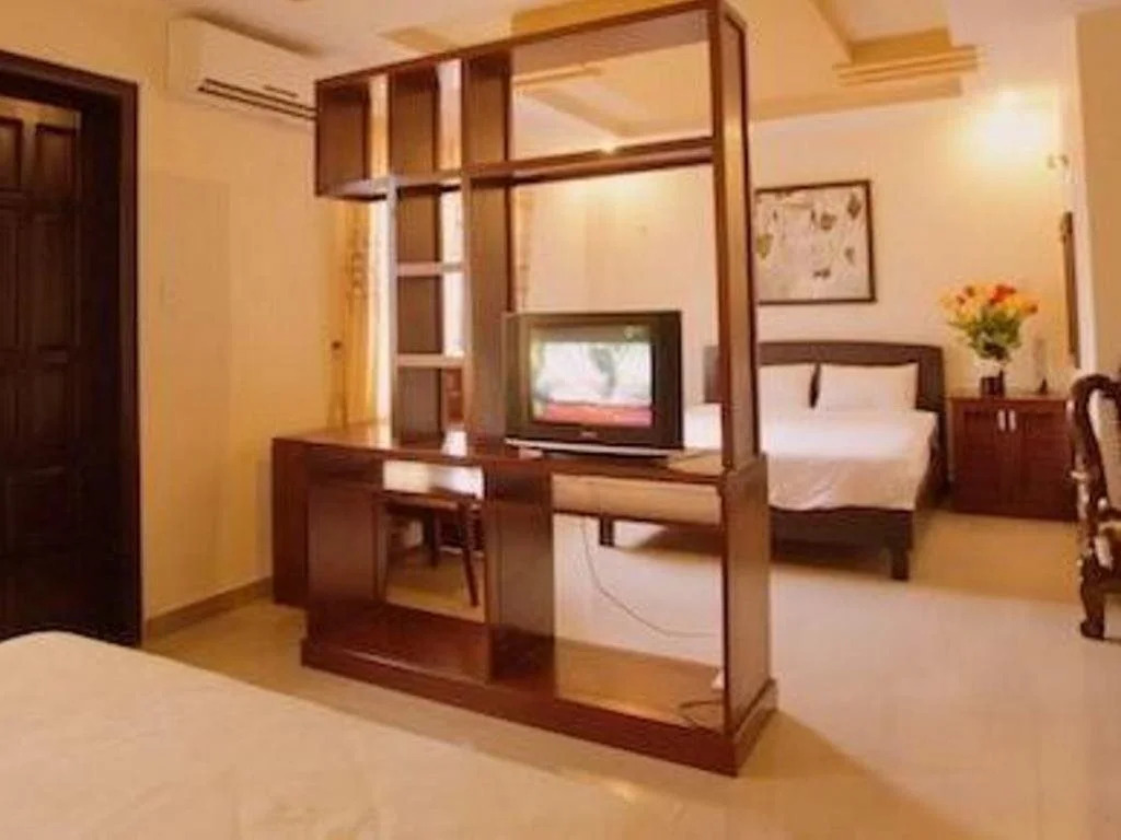 Hoan Kiem Hotel